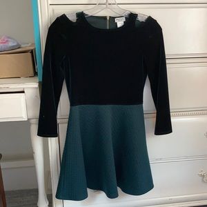 David Charles Girls Size 10 Green Dress